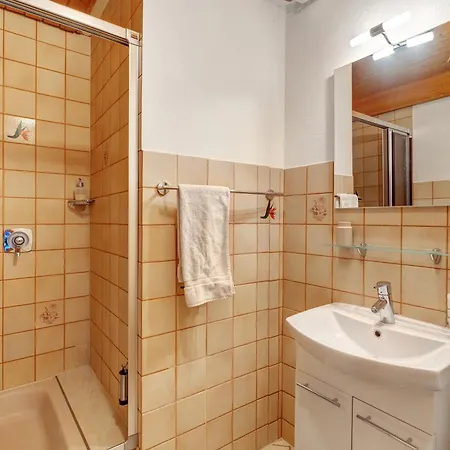 Apartment Karin